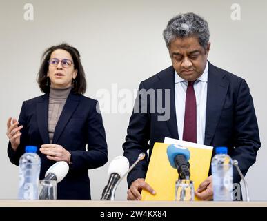 DEN HAAG - der UN-Sonderberichterstatter für das Recht auf angemessene Wohnung, Balakrishnan Rajagopal, während einer Pressekonferenz im Asser-Institut. Der Amerikaner besuchte die Niederlande, um die Verfügbarkeit und Erschwinglichkeit von Wohnungen für alle Bevölkerungsgruppen zu untersuchen. ANP KOEN VAN WEEL niederlande aus - belgien aus Stockfoto