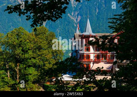 Das historische Grandhotel Giessbach auf der Bergseite im Berner Oberland, Kanton Bern, Schweiz, Europa Stockfoto