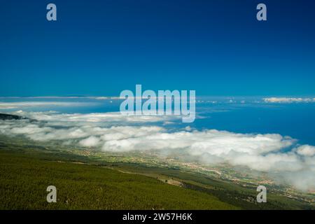 Panorama der Westküste mit Passatwinden vom Aussichtspunkt Mirador El Valle, Parque Nacional de las Canadas del Teide, Teide National Stockfoto