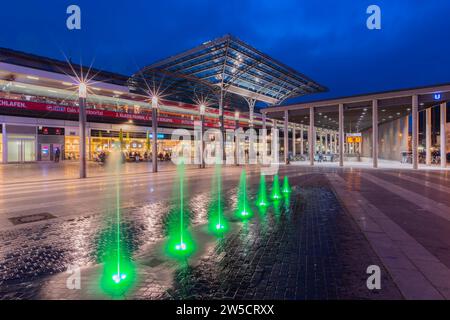 Breslauer Platz, Eingang zum Hauptbahnhof, Köln, Nordrhein-Westfalen, Deutschland Stockfoto