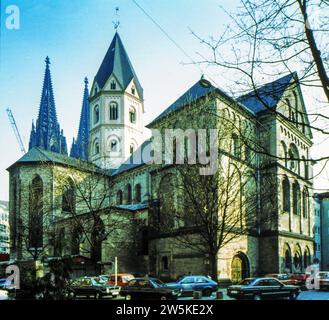 Köln, Deutschland, 13. August 1995. St. Andrew's Church. Nordwestansicht. Stockfoto