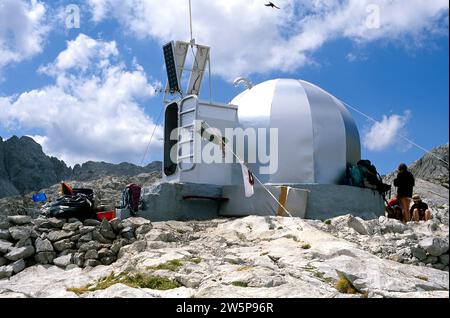 Nationalpark Picos de Europa, Route Horcados Rojos. Cabaña Veronica Berghütte. Los Urrieles, Kantabrien, Spanien. Stockfoto