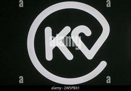 Berlin, Deutschland. Dezember 2023. Das Logo des Vereins der Kassenärzte Berlin. Quelle: Jens Kalaene/dpa/Alamy Live News Stockfoto