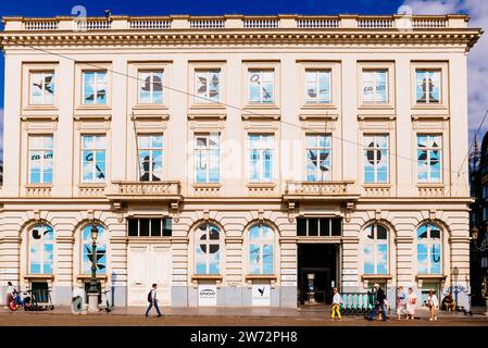 Hotel du Lotto, Heimat des Magritte-Museums. Das Magritte Museum ist ein Kunstmuseum, das dem Werk des belgischen surrealistischen Künstlers René Magritt gewidmet ist Stockfoto