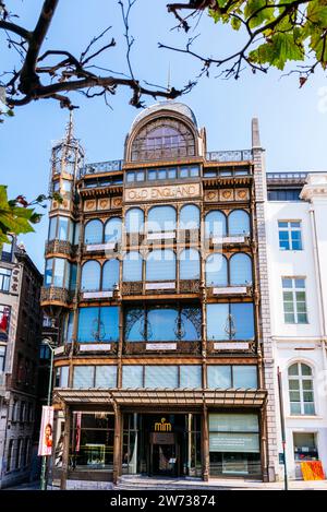 Fassade des Old England Kaufhauses, heute Musical Instruments Museum (MIM). Brüssel, Brüssel-Hauptstadt, Belgien, Europa Stockfoto