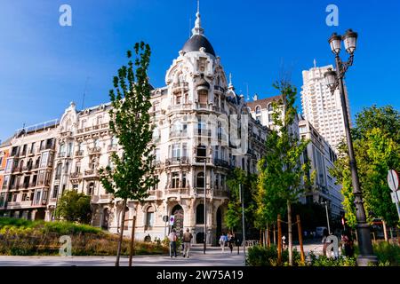 House of Gallardo - Casa Gallardo. Modernista-Gebäude an der Plaza de España. Madrid, Comunidad de Madrid, Spanien, Europa Stockfoto