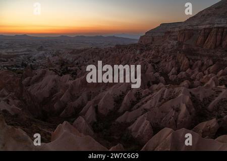 05.09.2017, Türkei, Ortahisar, Nevsehir - beliebter Aussichtspunkt im Goereme Nationalpark in Kappadokien, mit Tuffsteinen im Bild. 00A170905D317CA Stockfoto