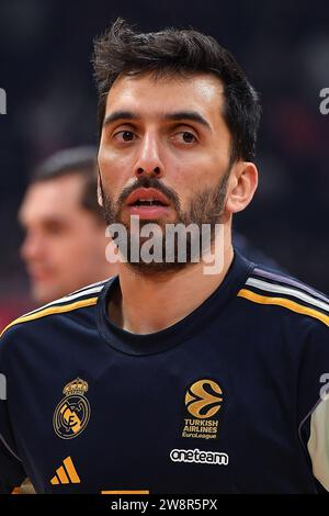 Belgrad, Serbien, 19. Dezember 2023. Facundo Campazzo von Real Madrid reagiert 2023/2024 beim EuroLeague-Spiel der Turkish Airlines zwischen Crvena Zvezda Meridianbet Belgrad und Real Madrid in der Aleksandar Nikolic Hall in Belgrad. Dezember 2023. Quelle: Nikola Krstic/Alamy Stockfoto