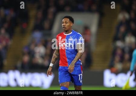 Selhurst Park, Selhurst, London, Großbritannien. Dezember 2023. Premier League Football, Crystal Palace gegen Brighton und Hove Albion; Nathaniel Clyne von Crystal Palace Credit: Action Plus Sports/Alamy Live News Stockfoto