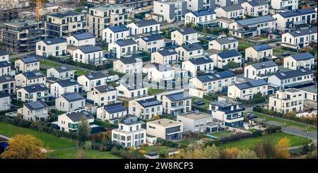 Blick aus der Vogelperspektive, Graf Bismarck neues Stadtviertel Einfamilienhaus-Reihenhaus, am Jachthafen Stölting Marina, Bismarck, Gelsenkirchen, Ruhr AR Stockfoto