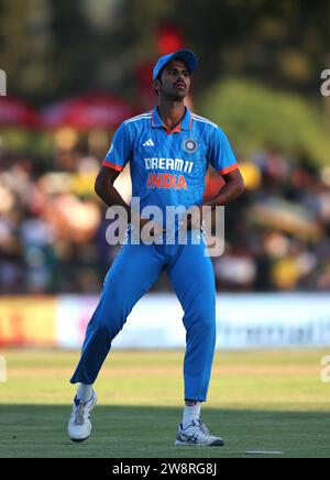 PAARL, SÜDAFRIKA - 21. DEZEMBER: Washington Sundar of India beim 3. One Day International Match zwischen Südafrika und Indien am 21. Dezember 2023 in Boland Park in Paarl, Südafrika. Foto: Shaun Roy/Alamy Live News Stockfoto