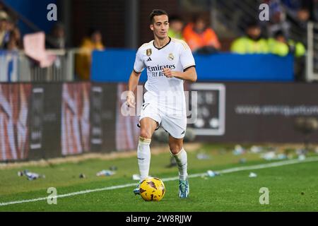 Alava, Spanien. Dezember 2023. Lucas Vazquez von Real Madrid CF in Aktion während des LaLiga EA Sports Matches zwischen Deportivo Alaves und Real Madrid CF im Mendizorrotza Stadion. Vitoria-Gasteiz, Alava, Spanien. Dezember 2023. Stockfoto