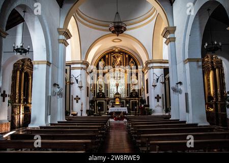 Innenraum der Kirche St. Antonius von Padua Frigiliana, Axarquia La iglesia de San Antonio de Pad Andalusia, Spanien Copyright: XKristianxTuxenxLadegaardxBergx IMG 2067 Stockfoto