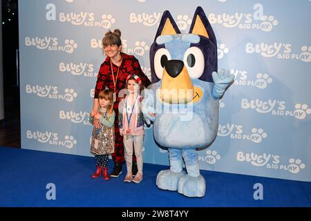 London, Großbritannien. Dezember 2023. Gala Performance Bluey's Big Play in der Royal Festival Hall des Southbank Centre, London, Großbritannien. Quelle: Siehe Li/Picture Capital/Alamy Live News Stockfoto