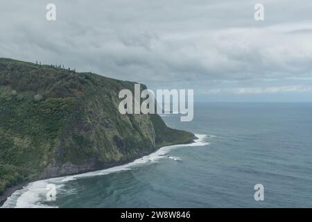 Panoramablick auf Waipio Valley, Big Island of Hawaii Stockfoto