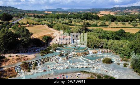 Drohnenfoto Cascate del Mulino di Saturnia Italien Europa Stockfoto