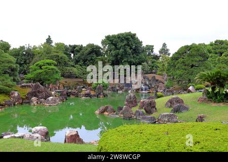 Nijo Castle mit Gärten, ein Zuhause für den Shogun Ieyasu in Nijojocho, Nakagyo Ward, Kyoto, Japan Stockfoto