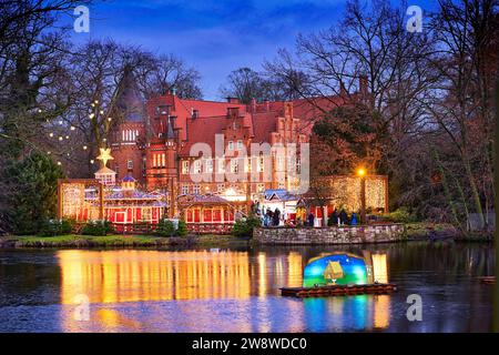 Weihnachtsmarkt am Bergedorfer Schloss, Bergedorf, Hamburg, Deutschland, Europa *** Weihnachtsmarkt im Bergedorfer Schloss, Bergedorf, Hamburg, Deutschland, Europa Stockfoto