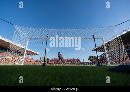 Adelaide, Australien. Dezember 2023. Adelaide, Australien, 22. Dezember 2023: Ein großer Blick auf das Stadion während des Spiels der Isuzu UTE A-League Men zwischen Adelaide United und Newcastle Jets im Coopers Stadium in Adelaide, Australien. (NOE Llamas/SPP) Credit: SPP Sport Press Photo. /Alamy Live News Stockfoto