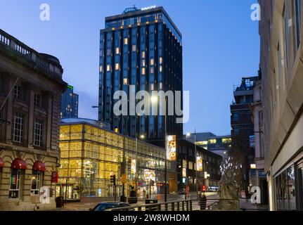 Innside Hotel und Trattoria 51 Restaurant, Old Hall Street, Liverpool, Bild im November 2023. Stockfoto