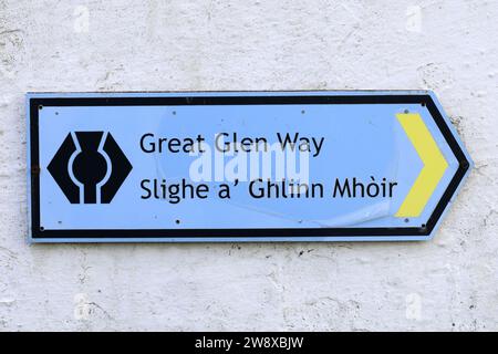 Great Glen Way Schild, Neptunes Treppe, eine Treppenschleuse am Caledonian Canal bei Banavie, in der Nähe von Fort William, Highlands, Schottland, Großbritannien Stockfoto