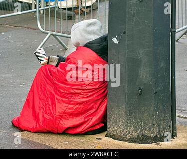 Glasgow, Schottland, Großbritannien. Dezember 2023. Weihnachtseinkäufe in der Shoppinghauptstadt schottlands, Buchanan Street, The Style Mile oder Golden z. Credit Gerard Ferry/Alamy Live News Stockfoto