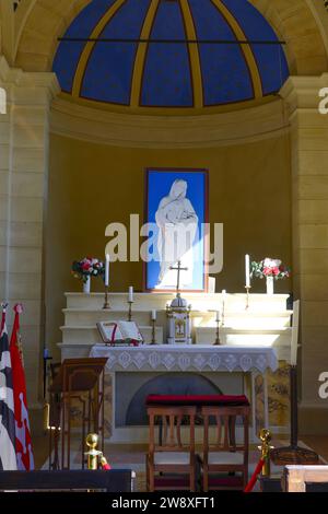 Kapelle Capella della Madonna di Vitaleta in Val d' Orcia, Altar, Toskana, Italien Stockfoto