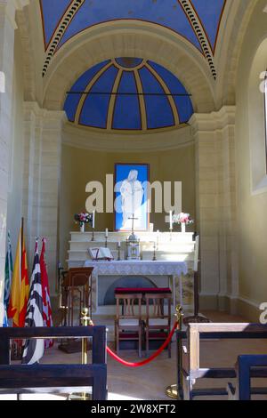 Kapelle Capella della Madonna di Vitaleta in Val d' Orcia, Altar, Toskana, Italien Stockfoto