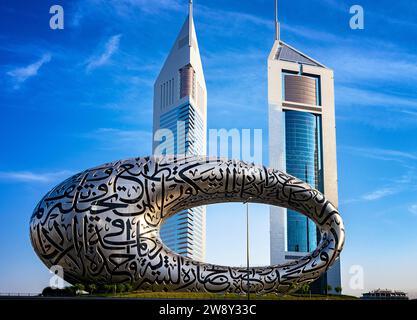 Auge der Zukunft, Sheik Zayed Road, Downtown Dubai, Vereinigte Arabische Emirate Stockfoto