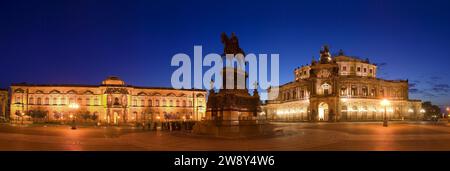 Theaterplatz Stockfoto