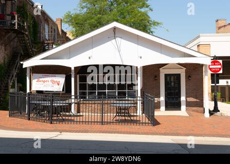 DeKalb, Illinois - USA - 15. August 2023: Außenansicht des Gebäudes in der Innenstadt von DeKalb, Illinois, USA. Stockfoto