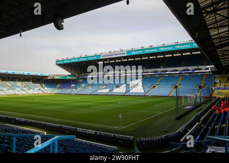 Leeds, Großbritannien. Dezember 2023. Ein allgemeiner Blick in das Elland Road Stadium vor dem Sky Bet Championship Match Leeds United vs Ipswich Town in Elland Road, Leeds, Großbritannien, 23. Dezember 2023 (Foto: James Heaton/News Images) in Leeds, Großbritannien, 23. Dezember 2023. (Foto: James Heaton/News Images/SIPA USA) Credit: SIPA USA/Alamy Live News Stockfoto