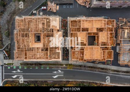 Luftaufnahmen über einer Baustelle von Wohngebäuden Stockfoto