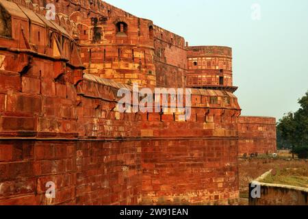 Teilweiser Blick auf Amar Singh Gate, Red Fort, Agra, Uttar Pradesh, Indien Stockfoto