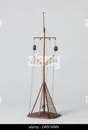 Modell eines Batavian Coastal Telegraph, anonym, ca. 1798 - ca. 1800 Demonstrationsmodell Modell eines optischen Telegraphen auf Bodenbrett. Es besteht aus einem gedeckten Mast mit einem Ra und einem Fahnenstich. Zwischen zwei der vier Streben wurde Sport installiert, um den Mast zu besteigen. Bei Hebezeugen über Blöcken auf der RA werden zwei Biegungen oder Flügel halb durch den Mast bewegt, und zwei Kugeln an den Enden der RA werden nach oben und unten angehoben; die Kugeln fehlen. Maßstab 1:45 (Maßstab am Modell). Niederländisches Holz (pflanzliches Material). Messing (Legierung). Textilmaterialien. Seil Stockfoto