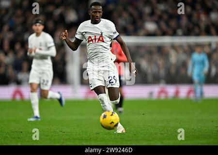 London, Großbritannien. Dezember 2023. Pape Matar Sarr (Tottenham) während des Tottenham V Everton Premier League Spiels im Tottenham Hotspur Stadium. Quelle: MARTIN DALTON/Alamy Live News Stockfoto