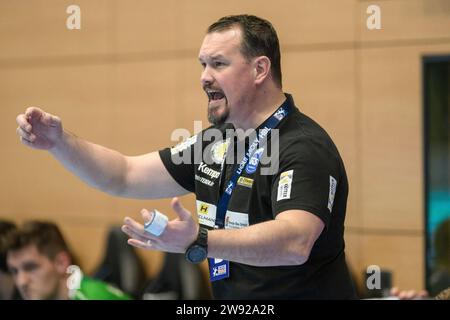 Eisenach, Deutschland. Dezember 2023. Misha Kaufmann (Trainer, THSV Eisenach) GER, ThSV Eisenach vs HC Erlangen, Handball, Bundesliga, 19.Spieltag, Spielzeit 2023/2024, 23.12.2023 Foto: Eibner-Pressefoto/Martin Herbst Credit: dpa/Alamy Live News Stockfoto