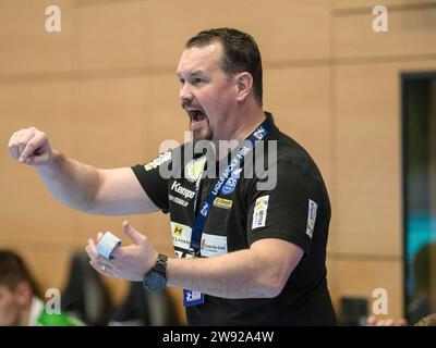 Eisenach, Deutschland. Dezember 2023. Misha Kaufmann (Trainer, THSV Eisenach) GER, ThSV Eisenach vs HC Erlangen, Handball, Bundesliga, 19.Spieltag, Spielzeit 2023/2024, 23.12.2023 Foto: Eibner-Pressefoto/Martin Herbst Credit: dpa/Alamy Live News Stockfoto