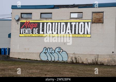 Mega Liquidation Store in Grenville, Quebec, Kanada Stockfoto