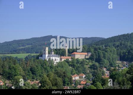 Blick auf die Burg, Rozmberk nad Vltavou, Südböhmen, Tschechische Republik Stockfoto
