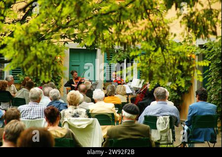 Museum Sommernacht, Dresden, Konzert im Garten des Carl Maria von Weber Museums. Zahlreiche Museen in Dresden öffnen ihre Türen, präsentieren ihre Stockfoto