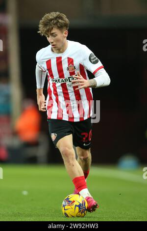 Sunderland, Großbritannien. Dezember 2023. Sunderlands Jack Clarkeduring the Sky Bet Championship Match zwischen Sunderland und Coventry City im Stadium of Light, Sunderland am Samstag, den 23. Dezember 2023. (Foto: Michael Driver | MI News) Credit: MI News & Sport /Alamy Live News Stockfoto