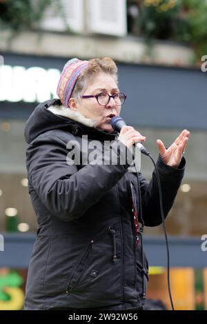 Le CDK-F et plusieurs personnalités de Gauche ont demandé la vérité sur le Triple Assassinat de la rue d'Enghein non reconnu comme attentat terroriste Stockfoto