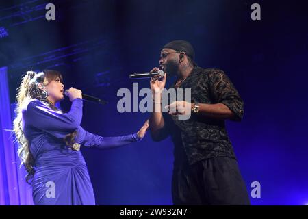 NEJ aka Nej (Nejoua Laamri) Konzert à Paris Bercy ACCOR Arena Stockfoto