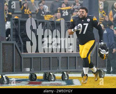 Dezember 2023, blank, blank, USA: 23. Dezember, 2023: Cameron Heyward #97 beim Spiel Pittsburgh Steelers vs Cincinnati Bengals in Pittsburgh PA im Acrisure Stadium. Brook Ward/AMG (Credit Image: © AMG/AMG Via ZUMA Press Wire) NUR REDAKTIONELLE VERWENDUNG! Nicht für kommerzielle ZWECKE! Stockfoto