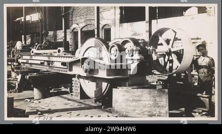 Ampaspers, anonym, 1917 - 1938 Foto Ampaspers, für eine unbekannte Zuckerfabrik bestimmt. Teil der Batomap mit Fotos von Maschinen aus der N.V. Machinefabriek Braat in Surabaya, die für die niederländische Zuckerindustrie auf Java bestimmt waren, aus dem Zeitraum 1917–1938. Surabaya fotografische Unterstützung Gelatine Silberdruck Java Stockfoto