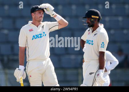 Tim Southee und ISH Sodhi auf dem Platz während des Bangladesch-Neuseeland First Test Day Five im Sylhet International Cricket Stadium in Lakkatura, Banglades Stockfoto