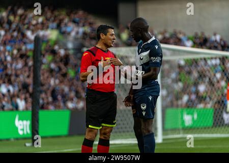 Melbourne, Australien. 23. Dezember 2023. Während des Isuzu UTE A-League-Spiels zwischen Melbourne City FC und Melbourne Victory FC im AAMI Park in Melbourne, Australien. Quelle: James Forrester/Alamy Live News Stockfoto