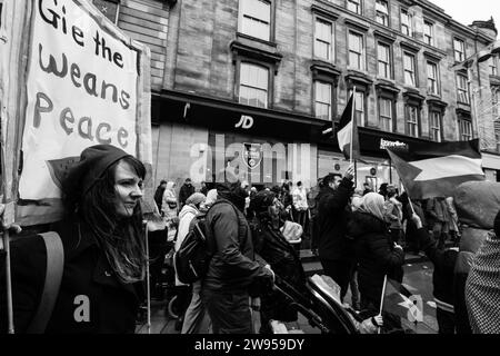 Glasgow Stop the war Coalition Demonstration am 23. Dezember 2023 Stockfoto