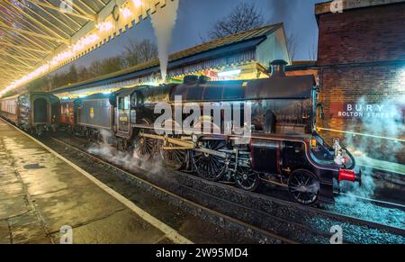 LMS Jubilee Class 6P 4-6-0 No 45690 Leander Dampflokomotive am Bahnhof Bury Bolton Street an der East Lancashire Railway. *** Lokaler Titel *** Submi Stockfoto